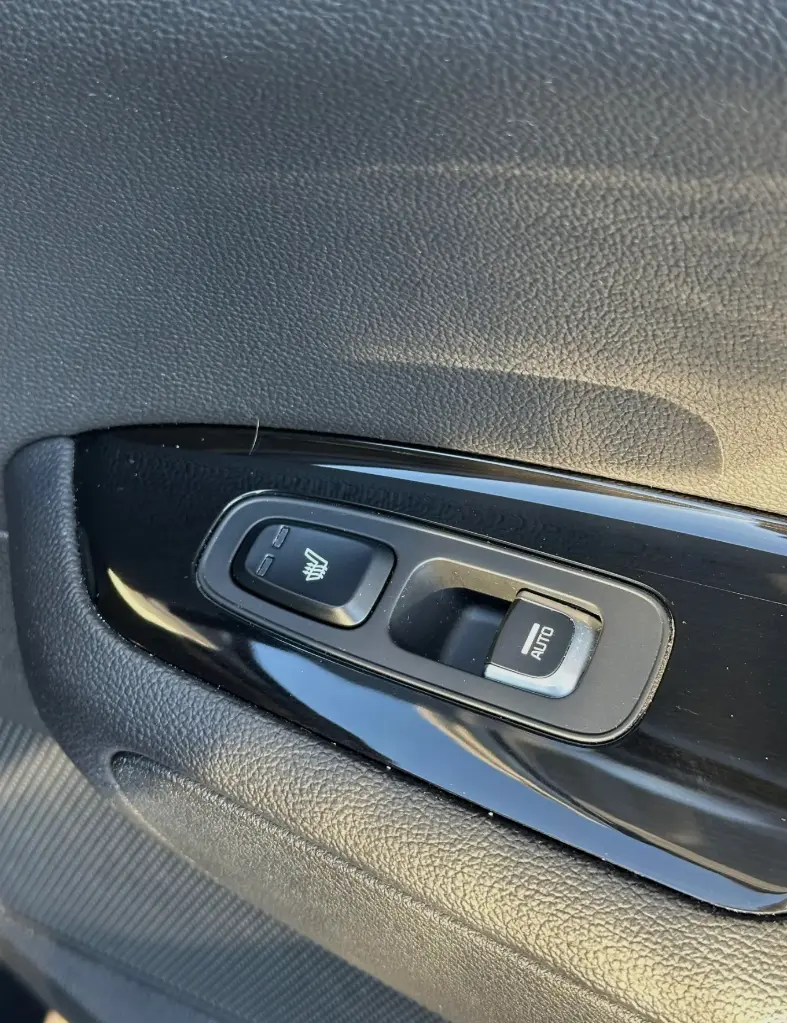 image (23)_result.webp