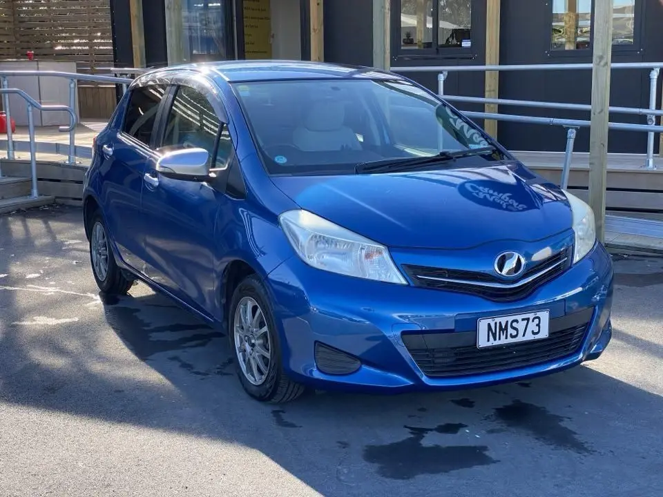 2011 Toyota Vitz 1.3