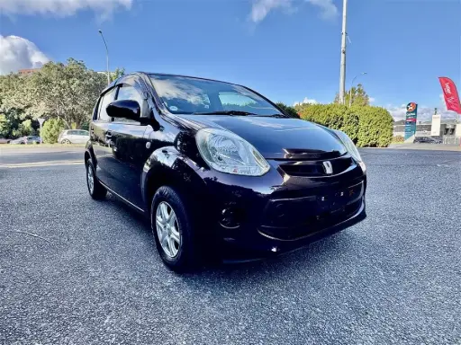 2016 Toyota Passo X