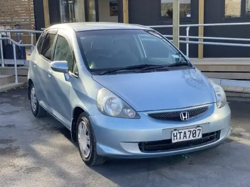 2004 Honda Fit 1.3A
